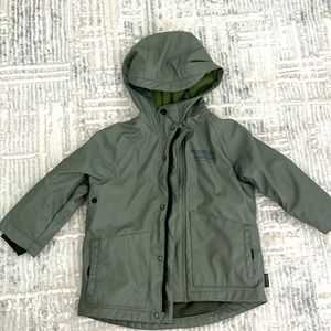 Zara boys 12-18 m rain coat